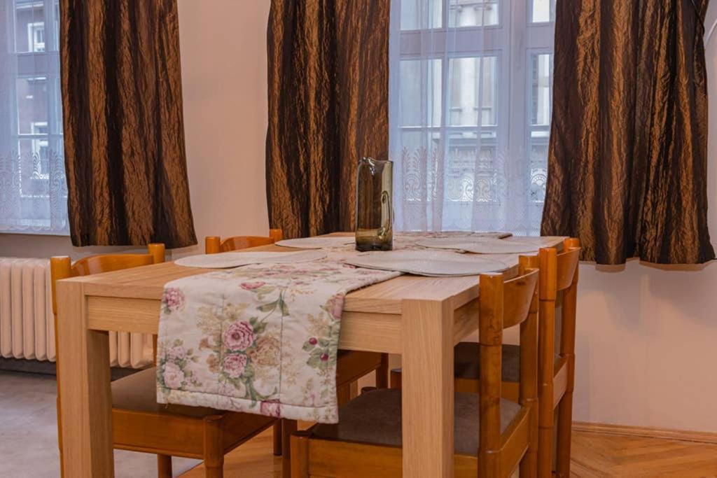 Apartament Brama Chlebnicka Gdańsk Eksteriør billede